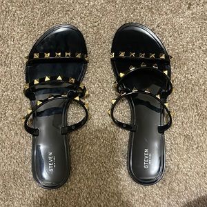 Cute stylish good stud slides